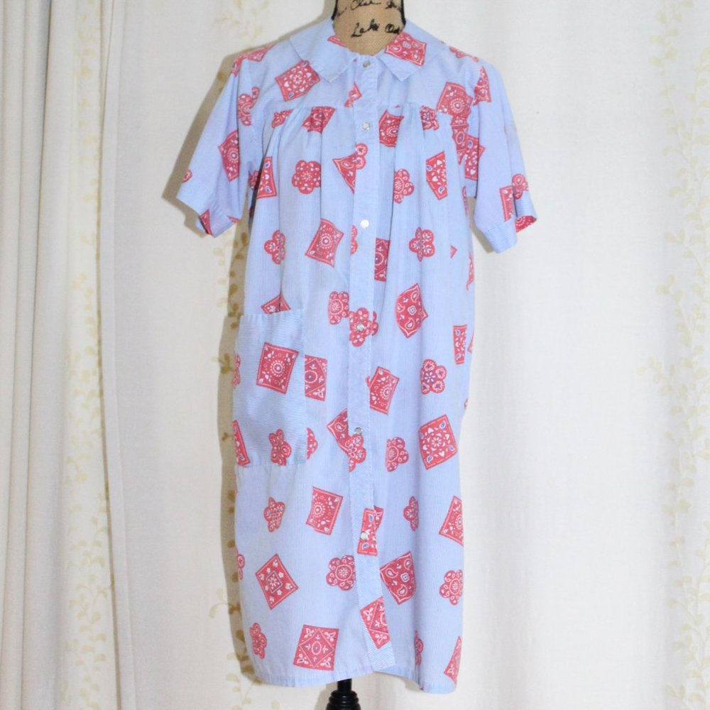 Vintage 20th Century Wear Inc. Red Bandana/Blue Stripe Snap Front House Dress M